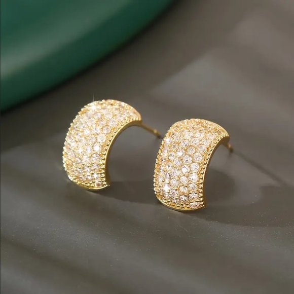 18K Gold 2ct Diamond Womens Semi Hoop Earrings Ladies Curved